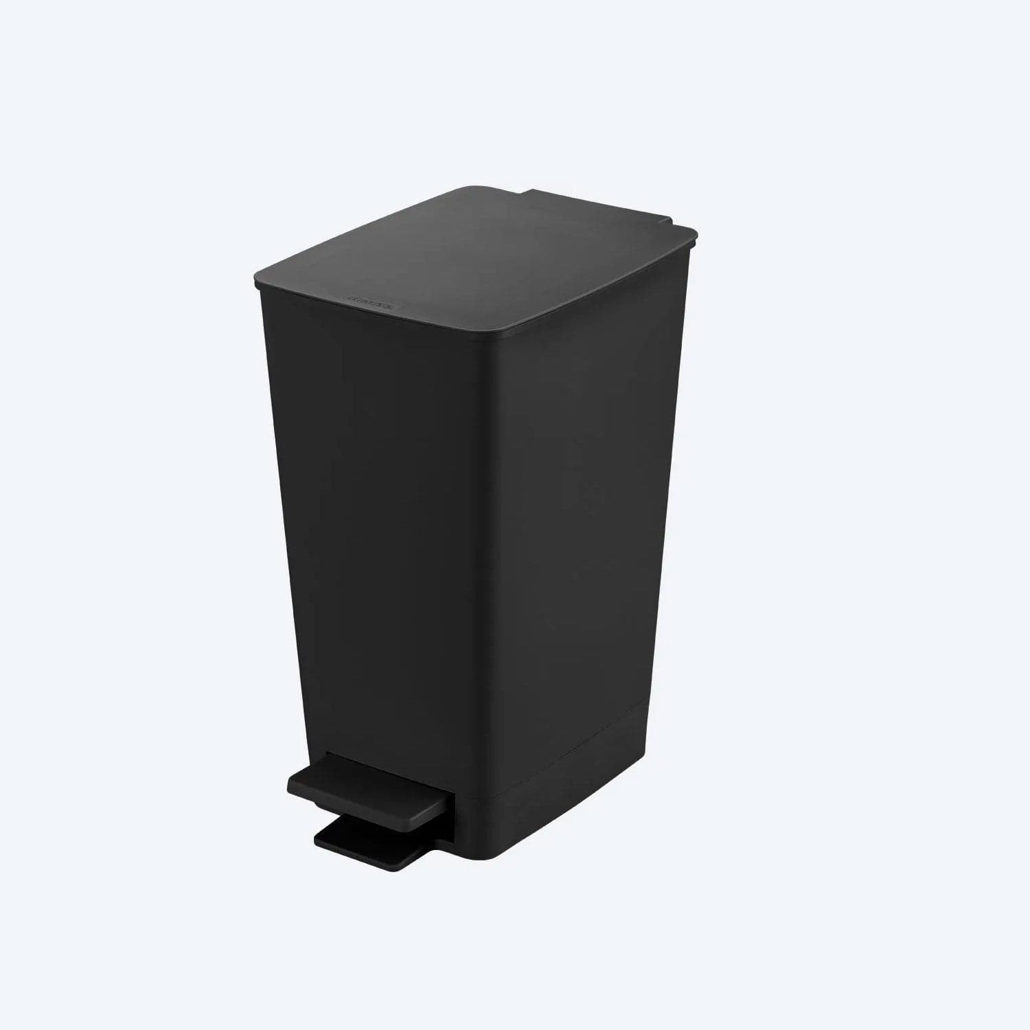 Basurero de Pedal Slim 8 Litros Negro / Rimax